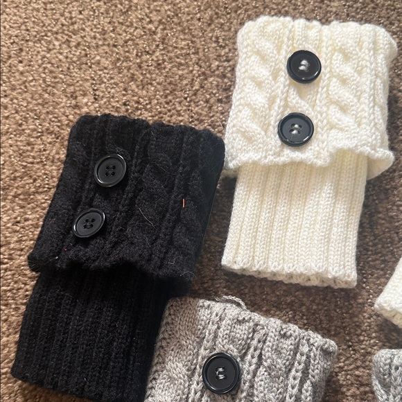 Set of Knit Boot Cuffs with Buttons - Picture 2 of 8
